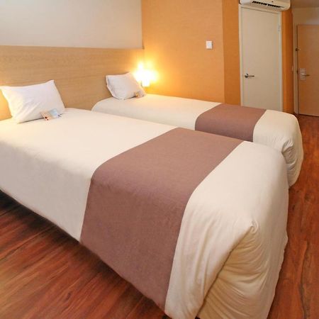 Ibis Aguascalientes Norte Bagian luar foto
