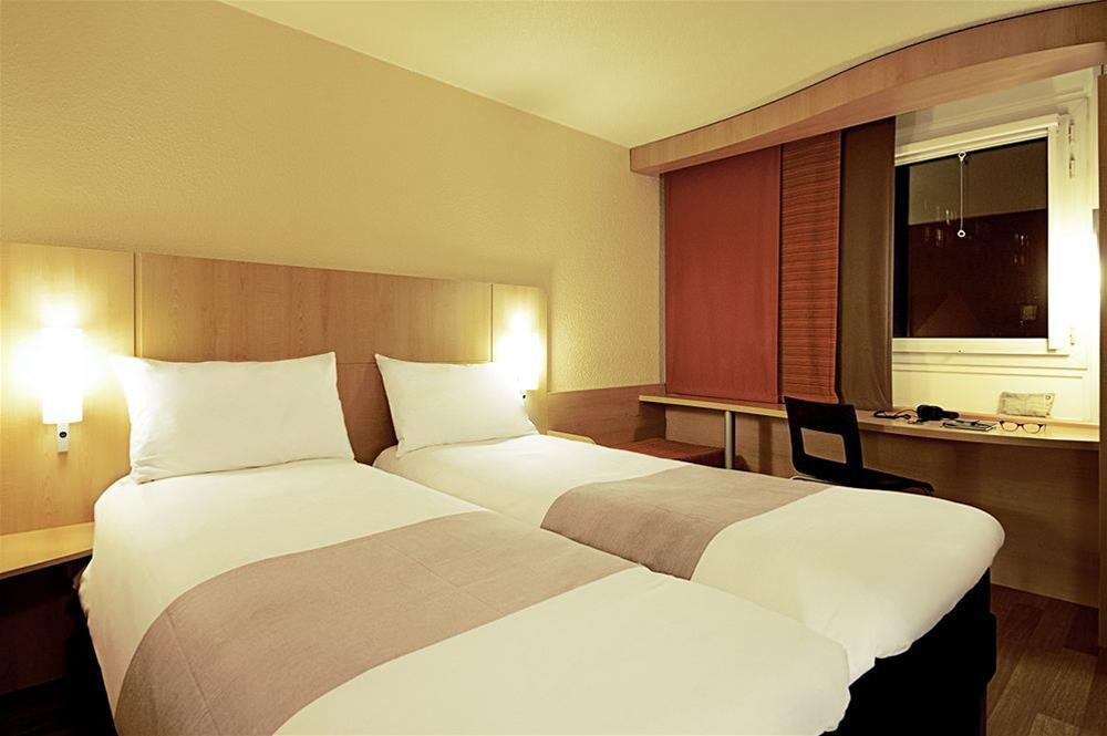 Ibis Aguascalientes Norte Bagian luar foto