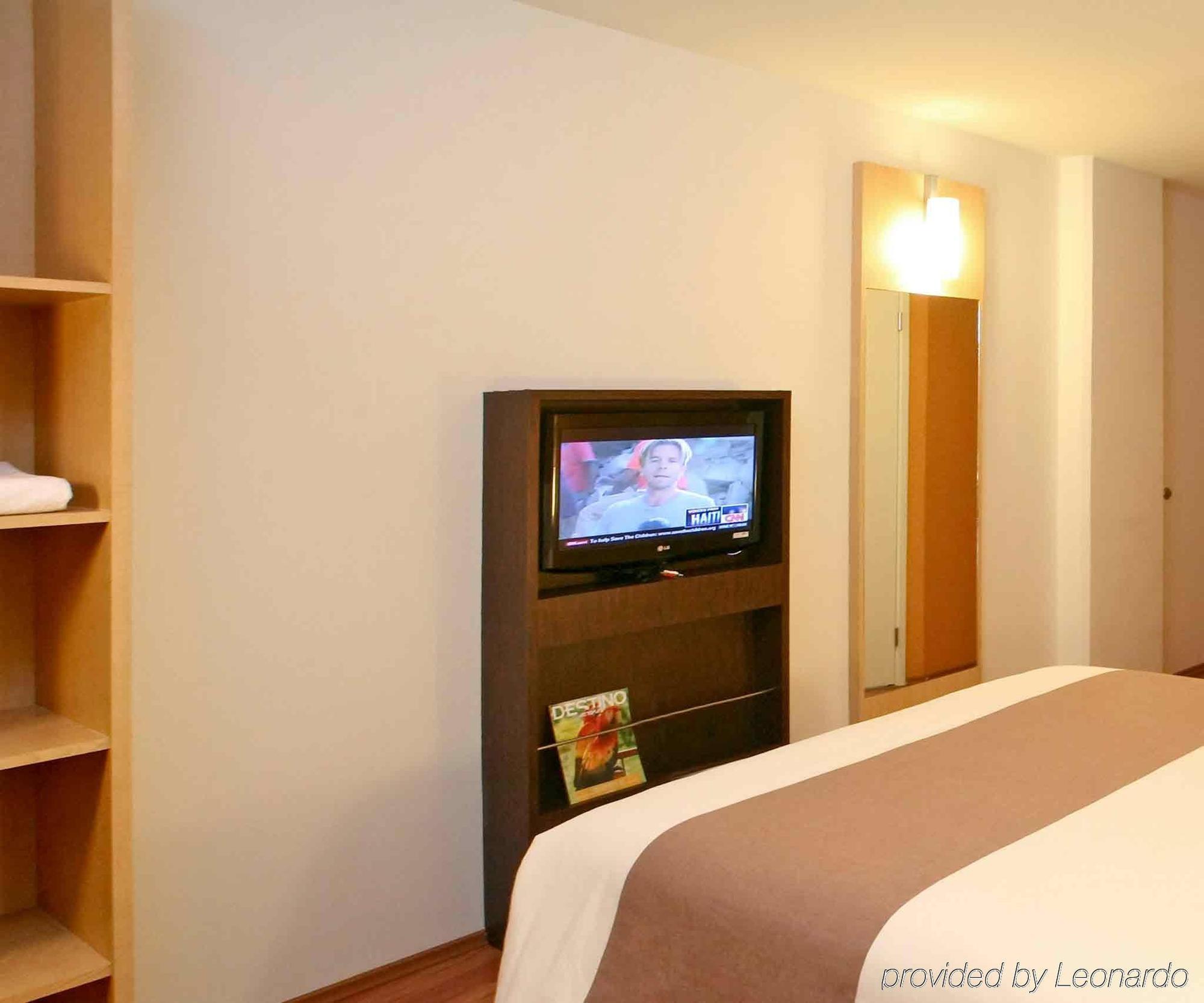 Ibis Aguascalientes Norte Bagian luar foto