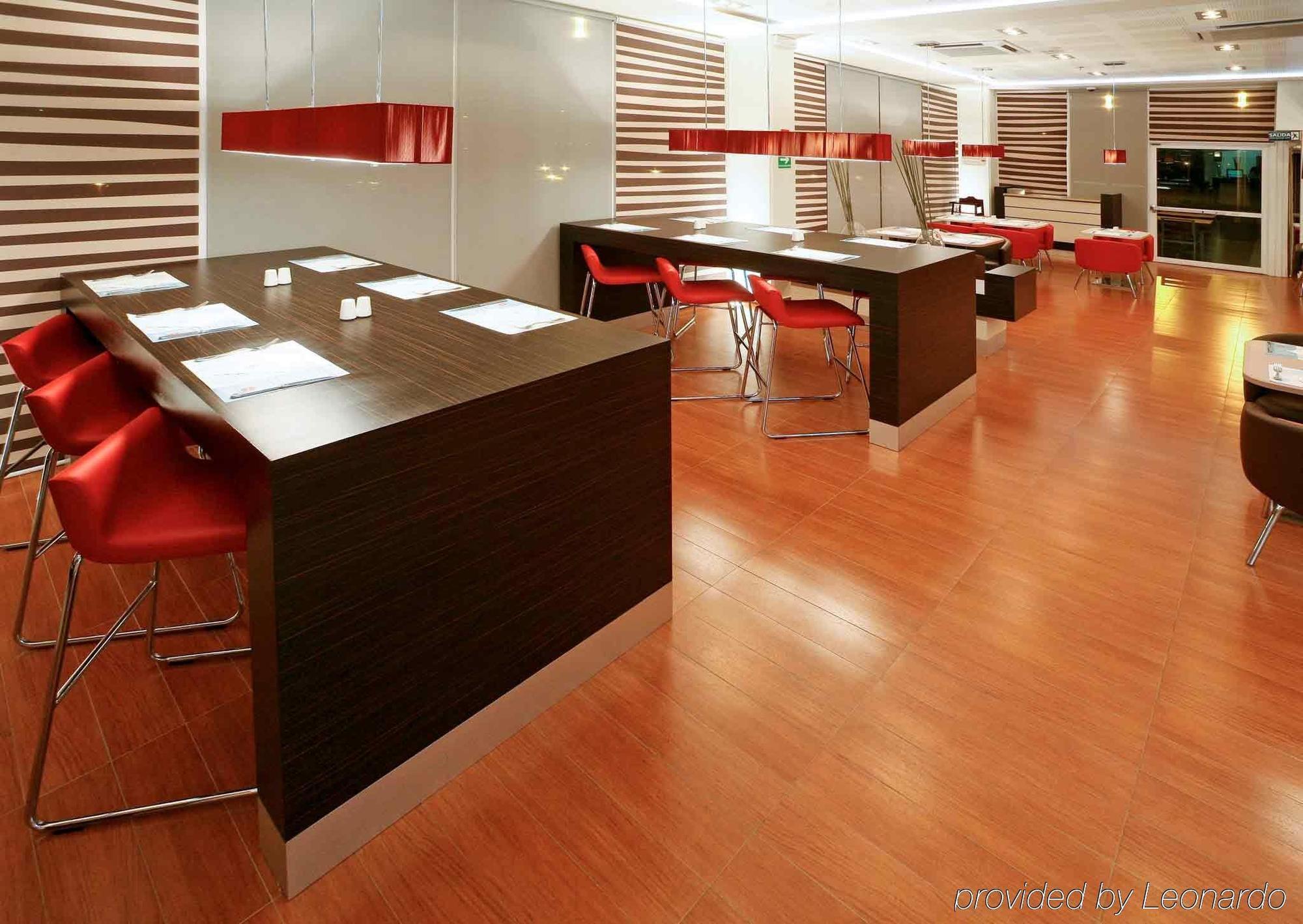Ibis Aguascalientes Norte Bagian luar foto