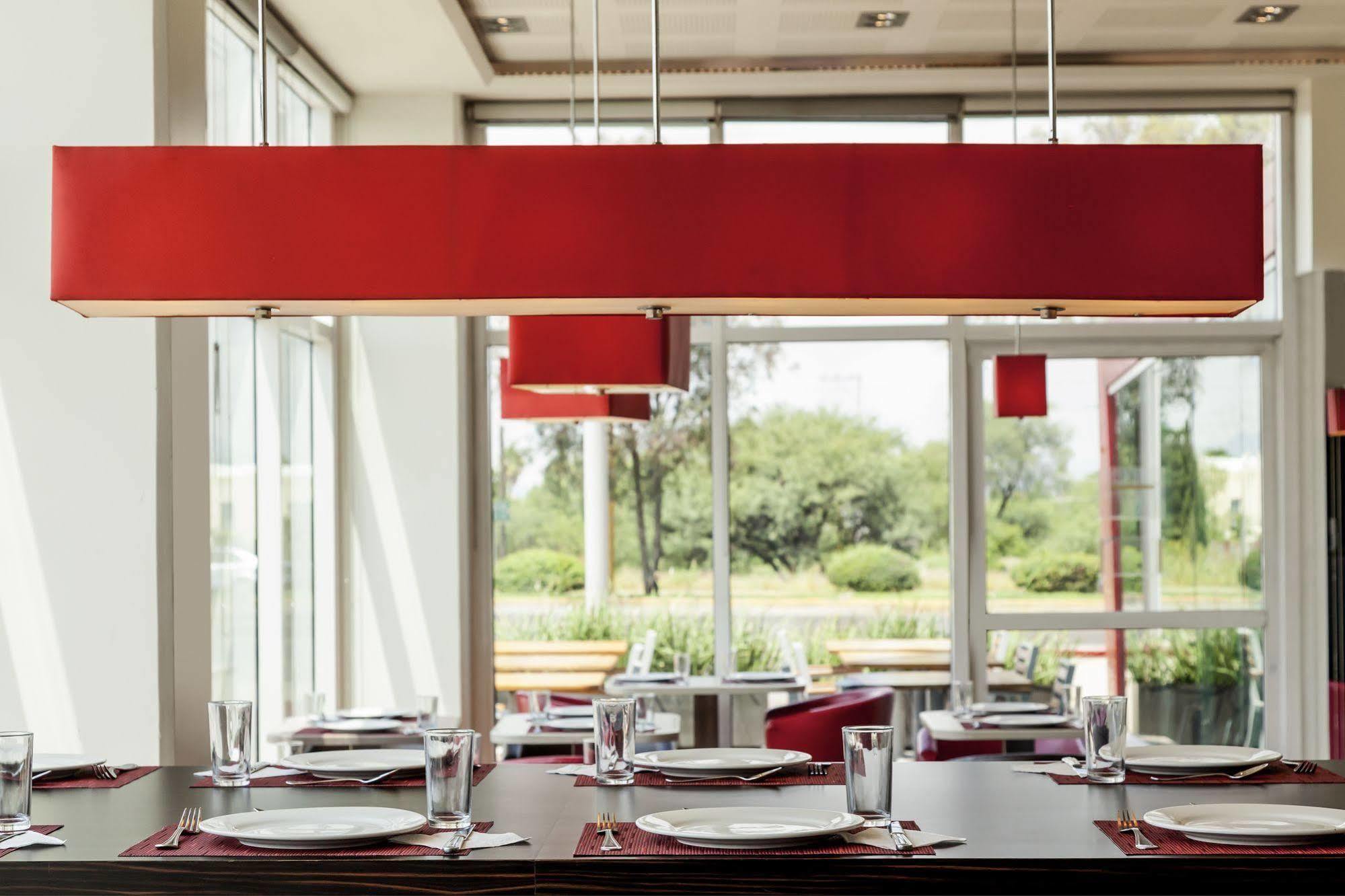 Ibis Aguascalientes Norte Bagian luar foto