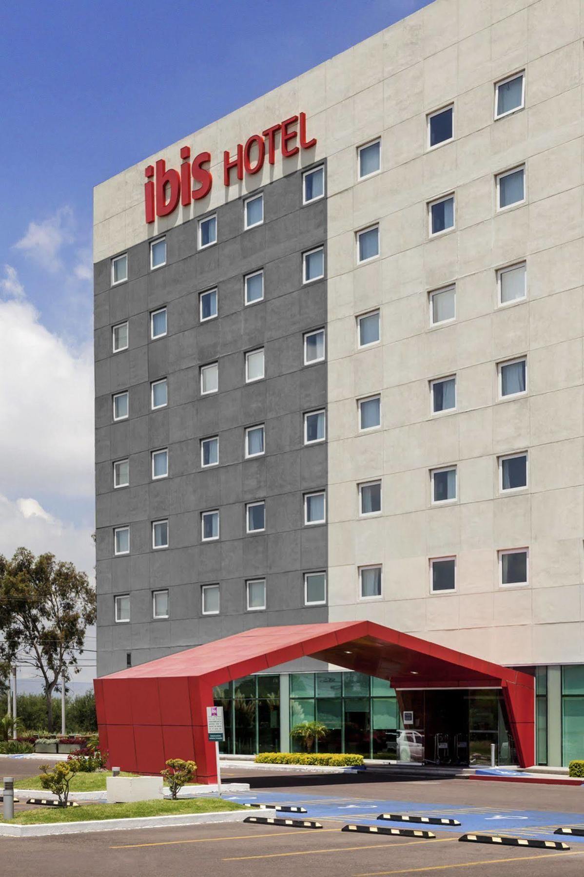 Ibis Aguascalientes Norte Bagian luar foto